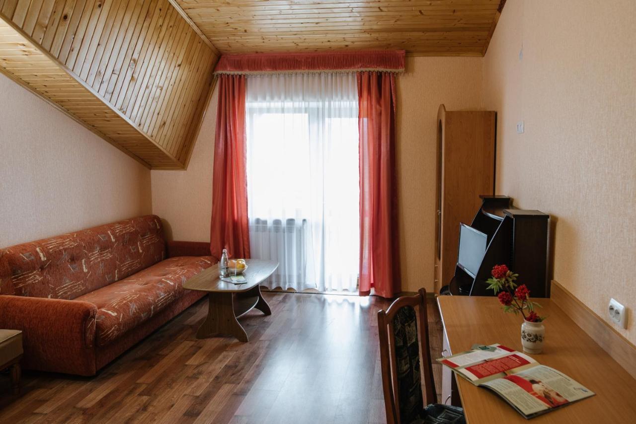 Hotel Zelenyy Bir Skhidnytsia Exteriér fotografie