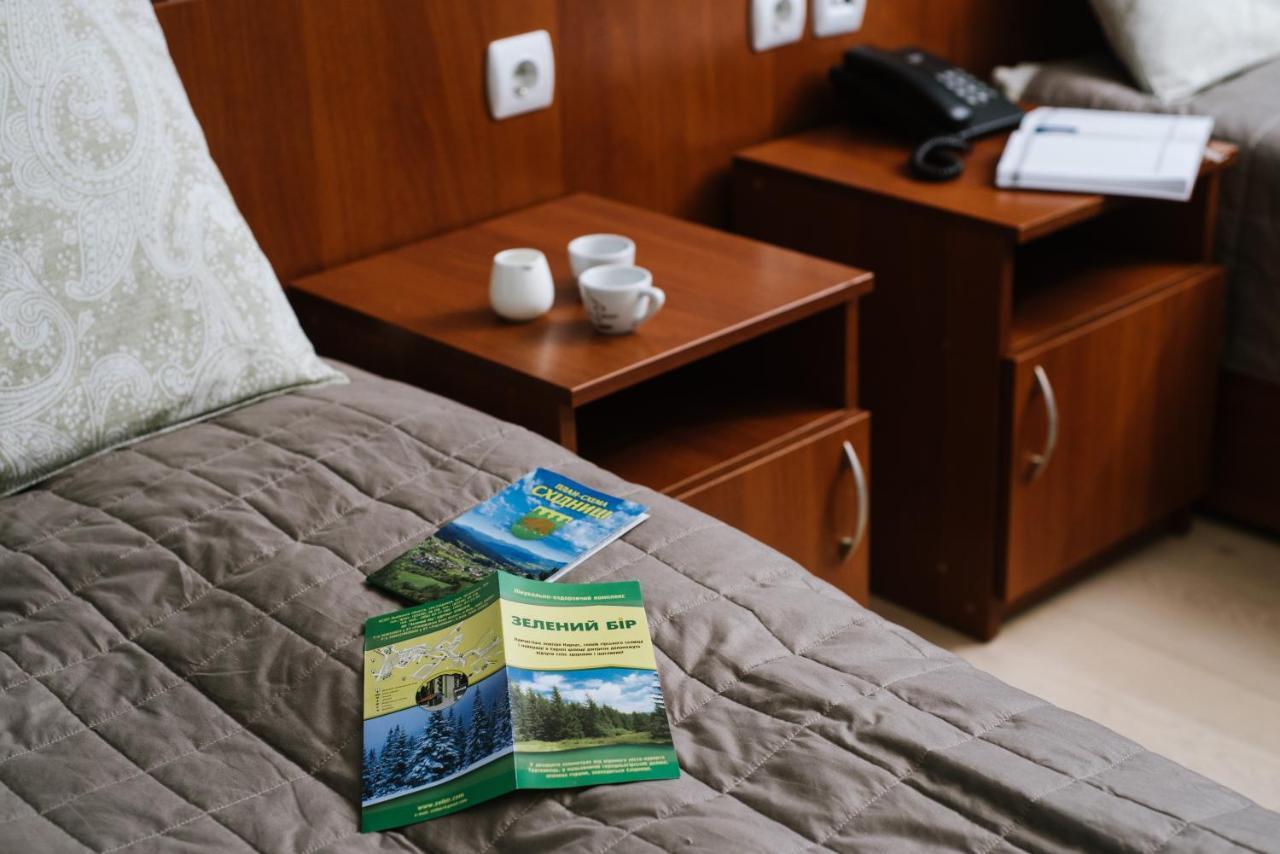 Hotel Zelenyy Bir Skhidnytsia Exteriér fotografie